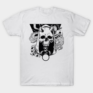 The horned skull T-Shirt